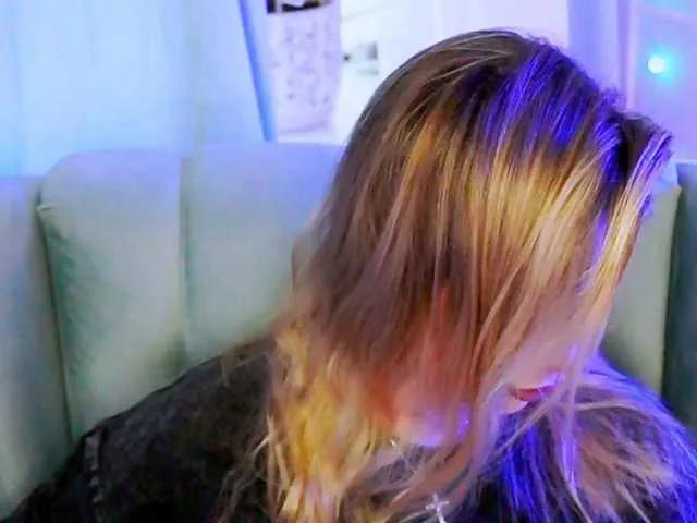 0------0 from BongaCams