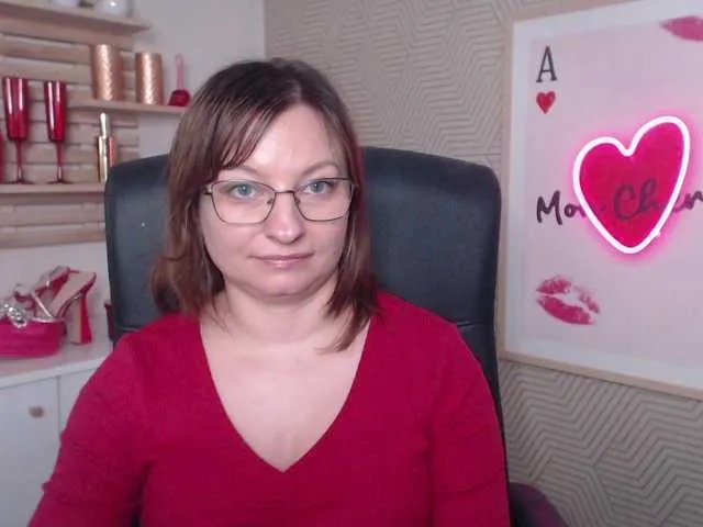 angelaLove13 from BongaCams