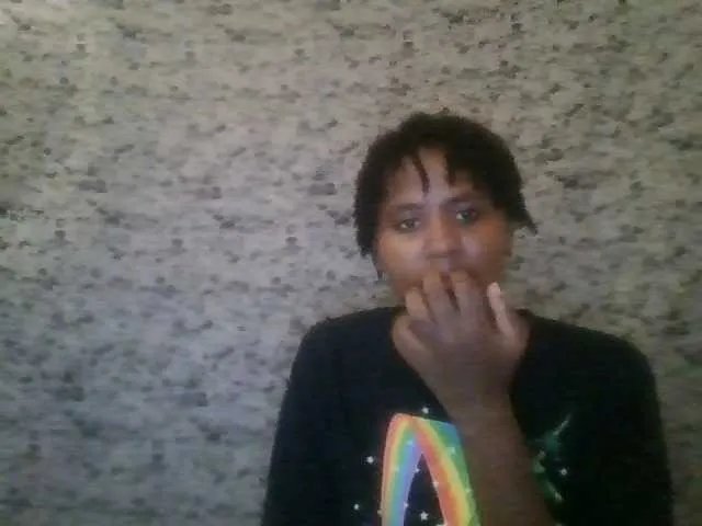 Brunnette-blonde from BongaCams