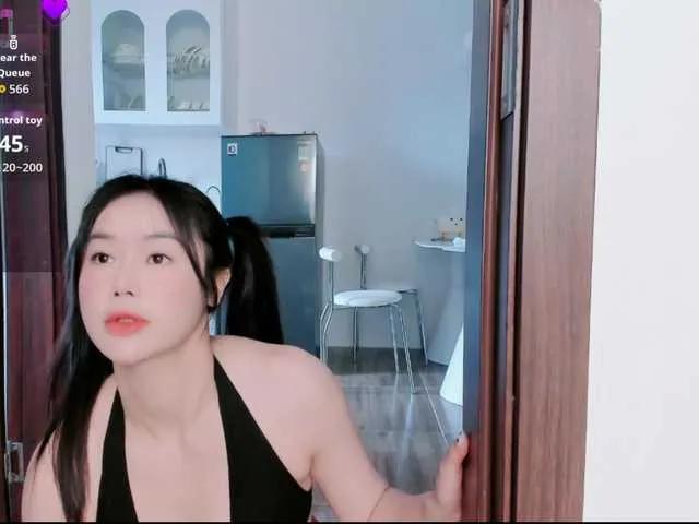CuteCatxxx from BongaCams