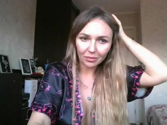 BongaCams CuteFngelina CuteFngelina from BongaCams