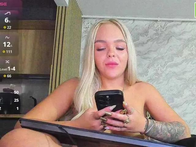 Join DaisyAbby03, she wants to masturbate for you DaisyAbby03 from BongaCams