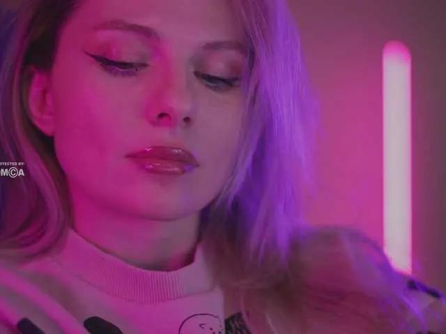 Discover 32 years old DianaMurr from BongaCams DianaMurr from BongaCams