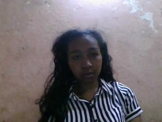 diniah22 from BongaCams
