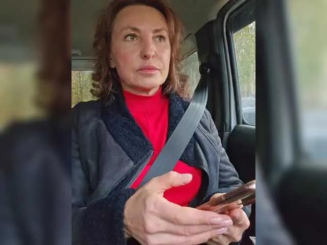 EditaMilf from BongaCams