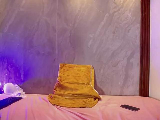 Checkout BongaCams's EllyRain EllyRain from BongaCams