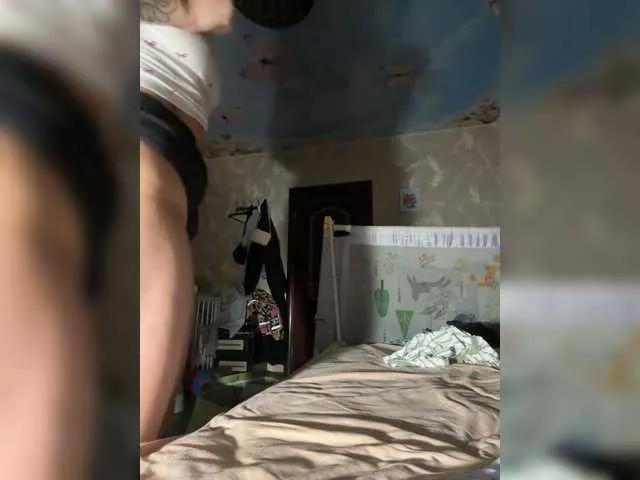 Eva696969 from BongaCams