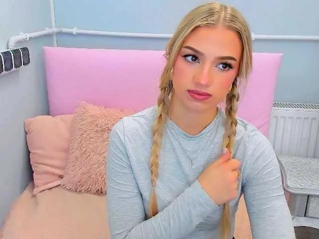 Watch BongaCams's EvetteBody EvetteBody from BongaCams