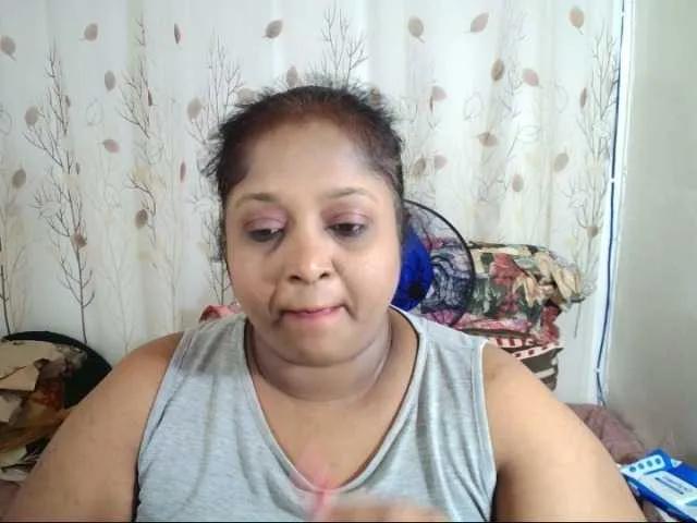 Checkout 41 years old Indiantasha from BongaCams Indiantasha from BongaCams