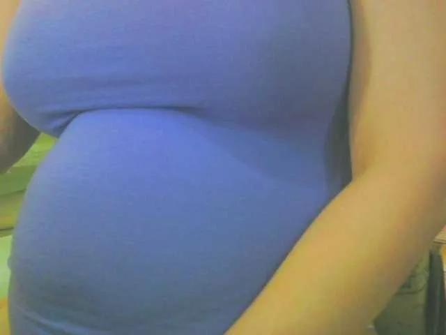 KeepmepregO from BongaCams