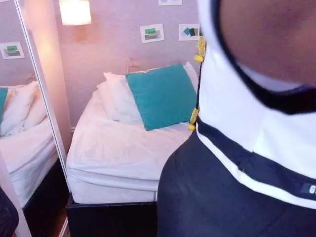 Watch BongaCams's Kiara-evanss kiara-evanss from BongaCams