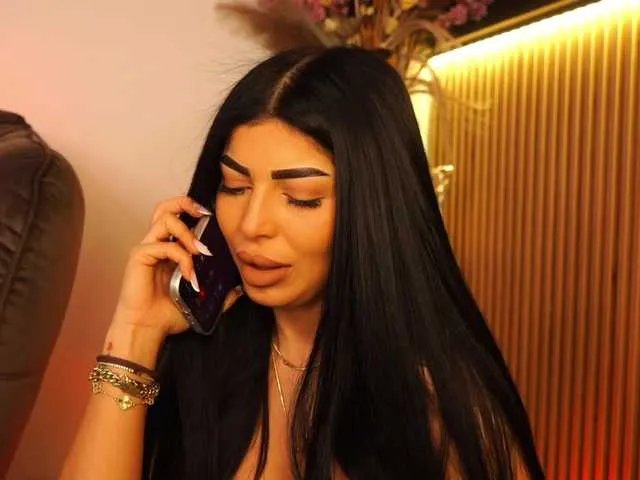 KimyBroox from BongaCams