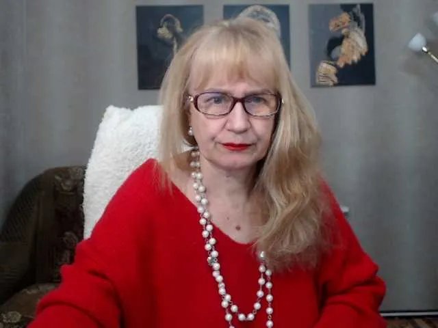 koroleva70 from BongaCams