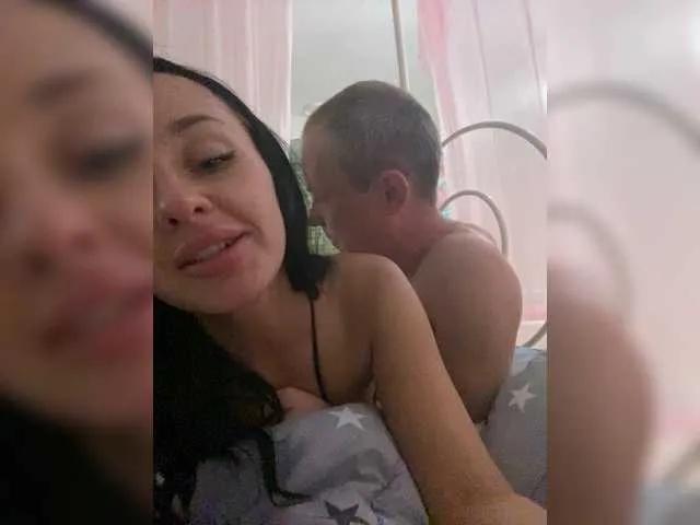 KrisDima2 from BongaCams
