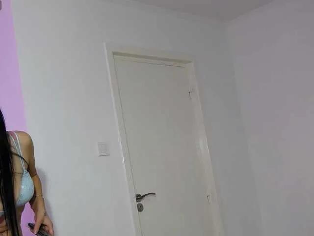 LaraRay from BongaCams