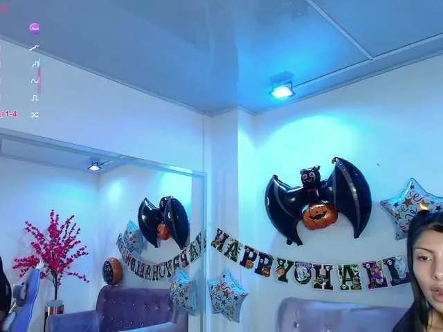 Masturbate to 22 years old Leia-laurent from BongaCams Leia-laurent from BongaCams