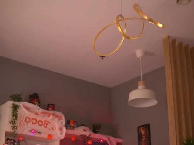 Cute LeyaMeyers wants you to fuck her body now LeyaMeyers from BongaCams