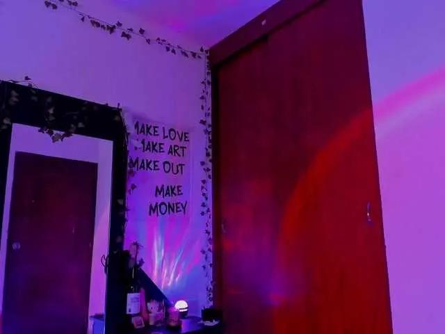 Try BongaCams's Littlekayla littlekayla from BongaCams