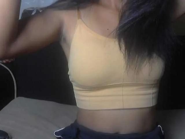 Cute Maellah31 wants you to fuck her body now Maellah31 from BongaCams