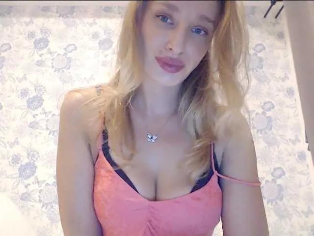 MarilynShow from BongaCams