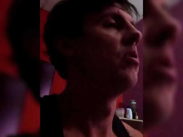 MarkKiraHmel from BongaCams