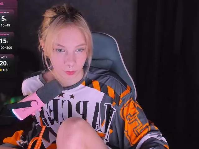 Explore 21 years old Marrmariss from BongaCams Marrmariss from BongaCams