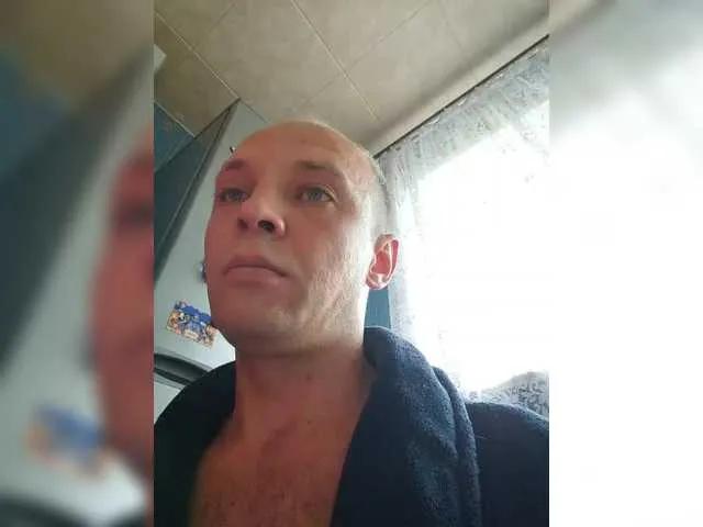 MasterLegkoKot-1 from BongaCams
