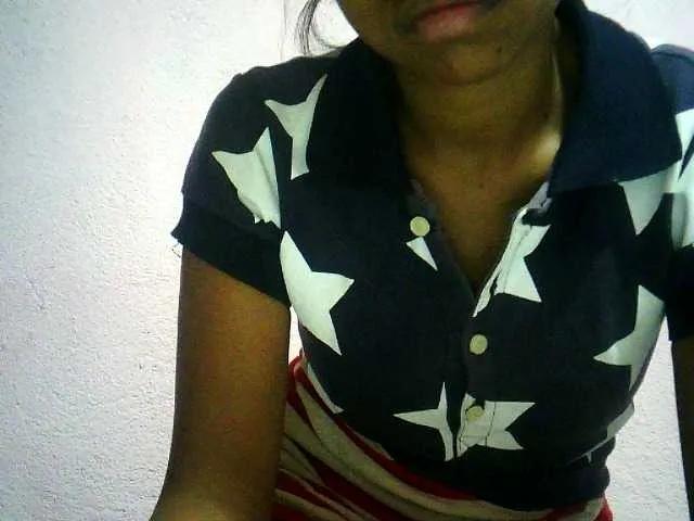 Masturbate to 27 years old Minou20 from BongaCams Minou20 from BongaCams