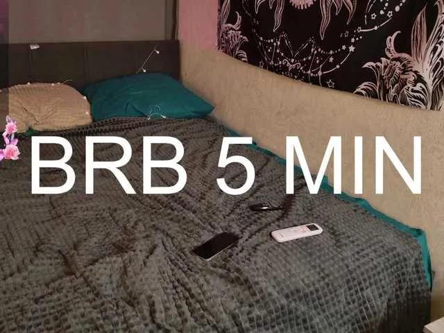 Miyaaa from BongaCams