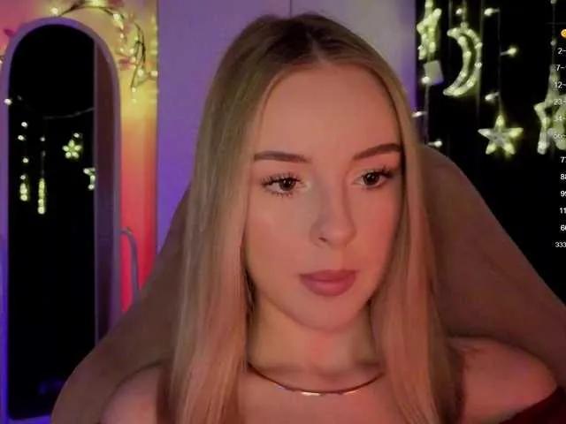 Nestyzz from BongaCams