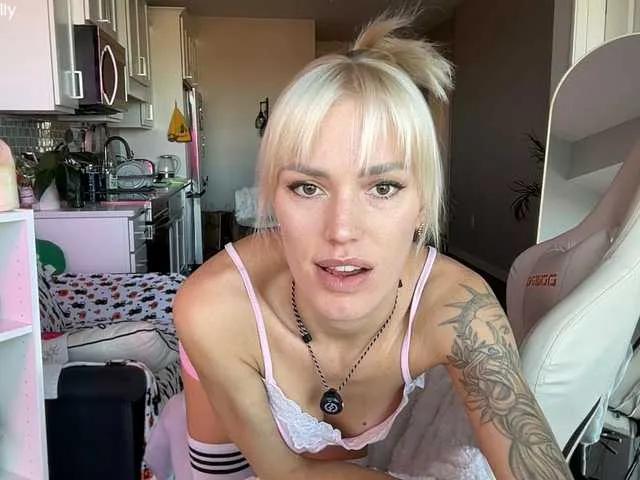 ohbabykelly from BongaCams