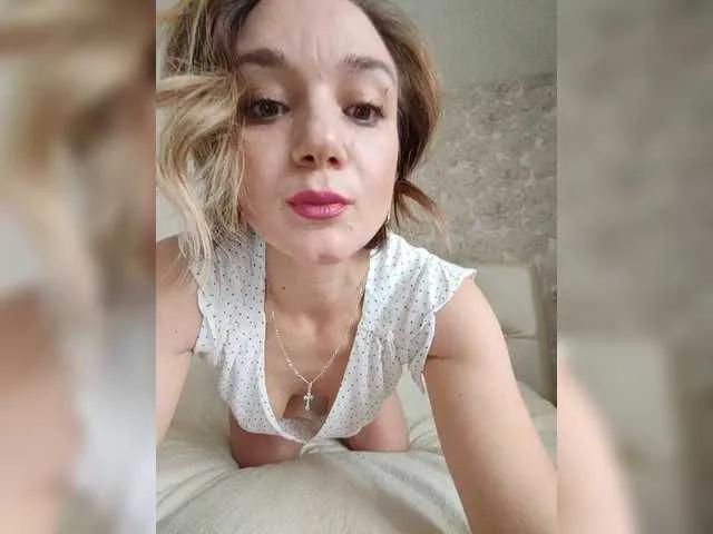 Otpaxana from BongaCams