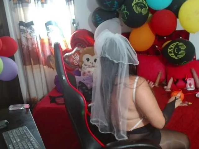 rous-kinky from BongaCams