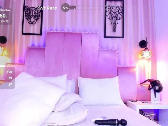 Join BongaCams's SamanthaAdelle SamanthaAdelle from BongaCams