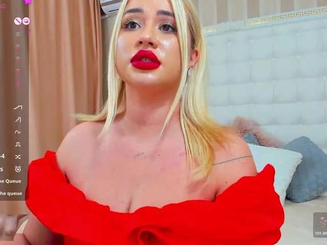 sassyqueen from BongaCams