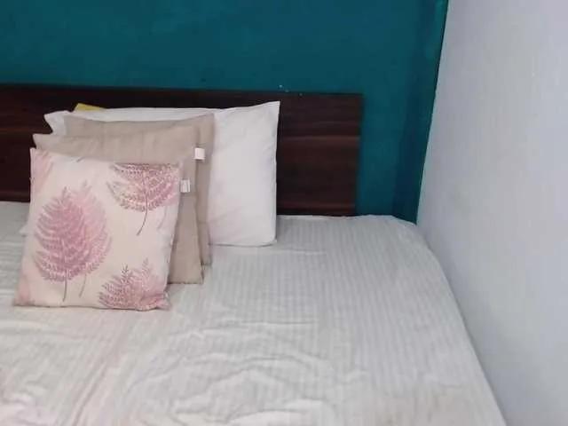 scarlett-dubois from BongaCams