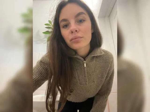 SeLeNaa from BongaCams