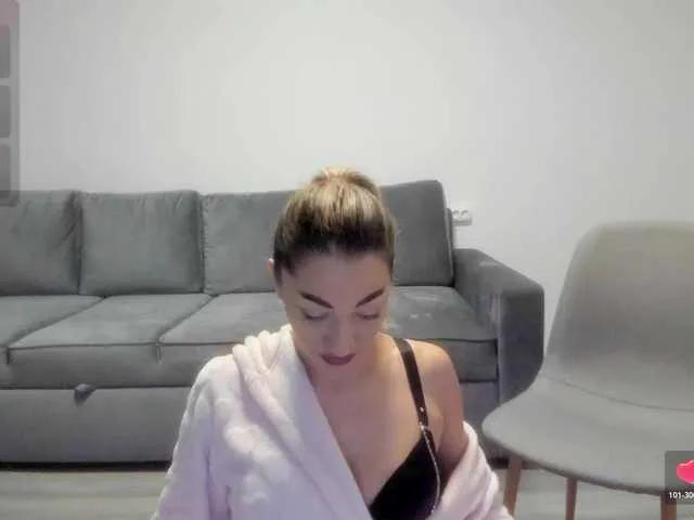 sienna1357 from BongaCams