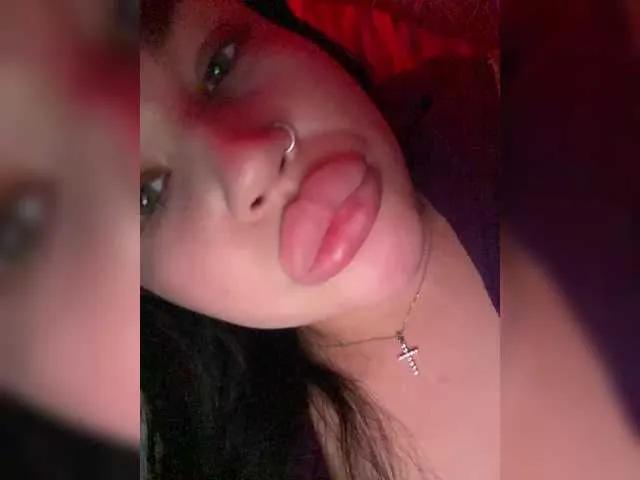 suchka-black- from BongaCams