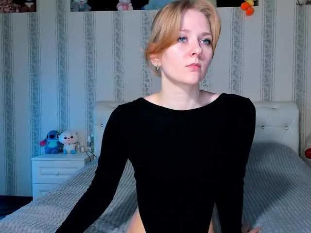 Checkout sweet camslut Sunnny Sunnny from BongaCams