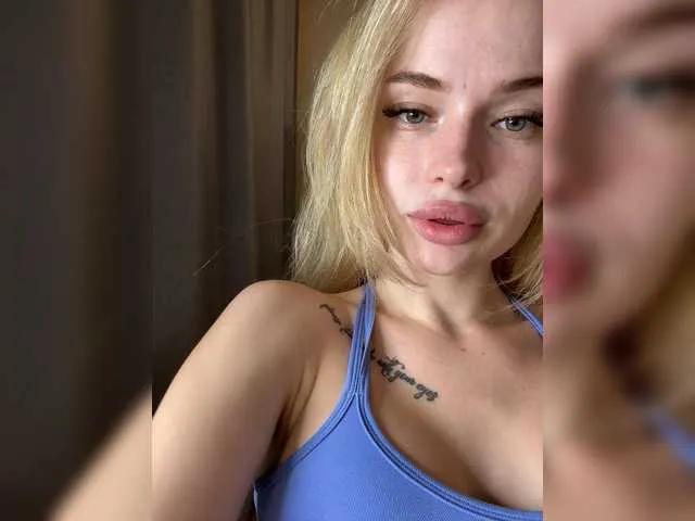 VladaMais from BongaCams