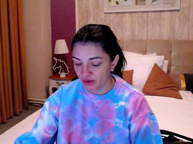 XKimoraX from BongaCams