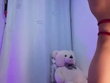 alicesimpson1 from Chaturbate