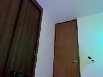 Checkout 30 years old apriilpeach_ from Chaturbate apriilpeach_ from Chaturbate