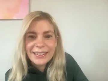 ashleebby818 from Chaturbate