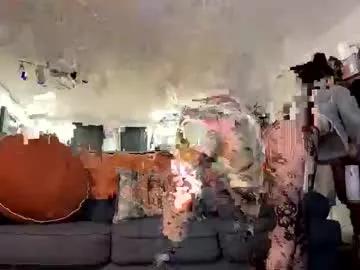 beauty_n_thebearded from Chaturbate