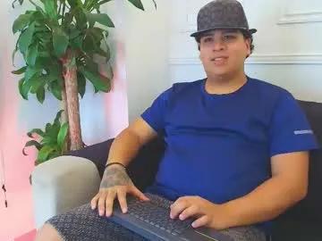Discover Chaturbate's Bennett_alejoo bennett_alejoo from Chaturbate