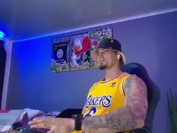 camiloalvarezzz3 from Chaturbate