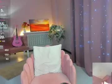 cherry_lexi from Chaturbate