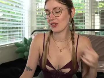 Masturbate to Emma_ruby, she wants to masturbate for you emma_ruby from Chaturbate